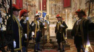 Solennità del Santo chiodo a Monza e cambio alla guida degli alabardieri del duomo