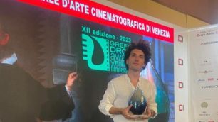 Monza Mattia Teruzzi premiato a Venezia per il docufilm "Materia Viva"