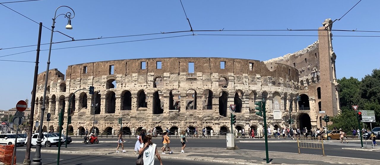 Roma viabilità colosseo