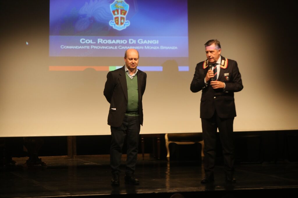 Monza teatro omaggio al generale Carlo Alberto Dalla Chiesa e Emanuela Setti Carraro al Binario 7