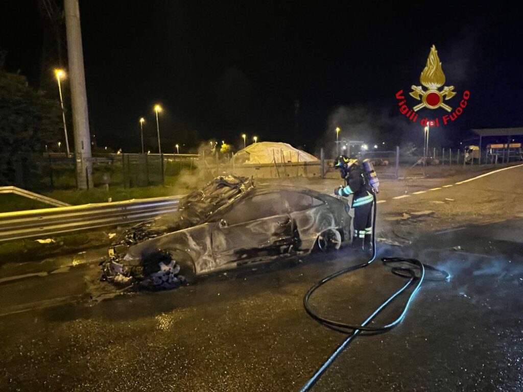 Vigili del fuoco Vimecate autostrada A4