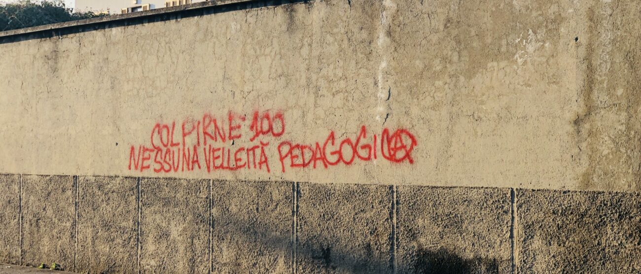 Albiate scritte in paese