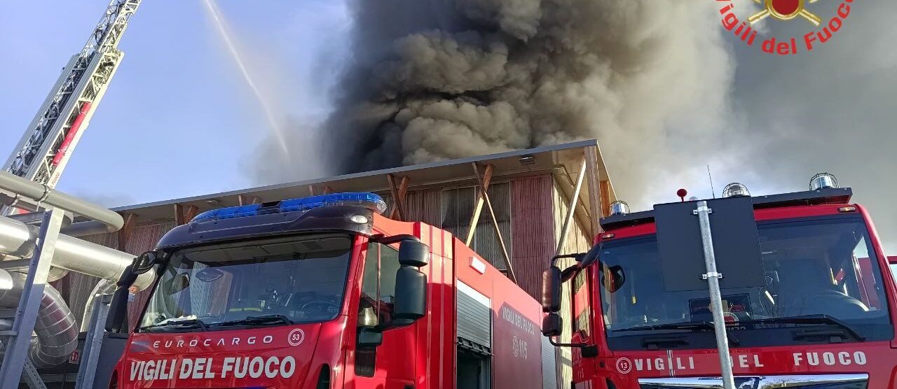 Incendio Cavenago Brianza - foto Vigili del fuoco