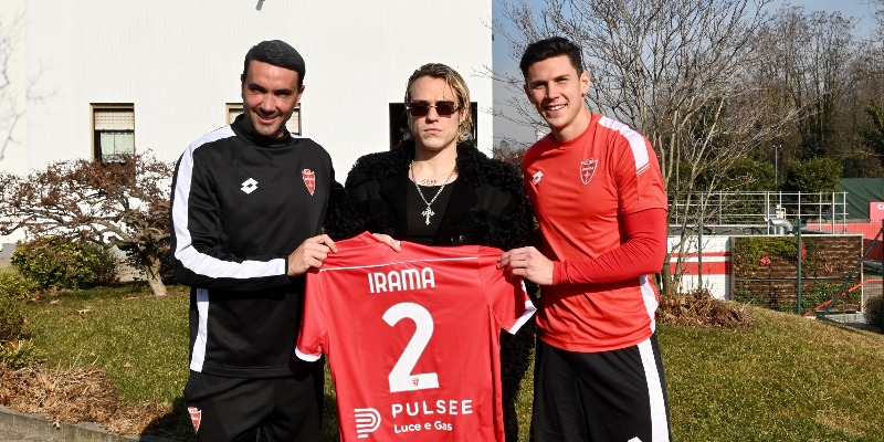 Serie A Ac Monza il cantante Irama a Monzello con mister Palladino e capitan Pessina - foto Ac Monza