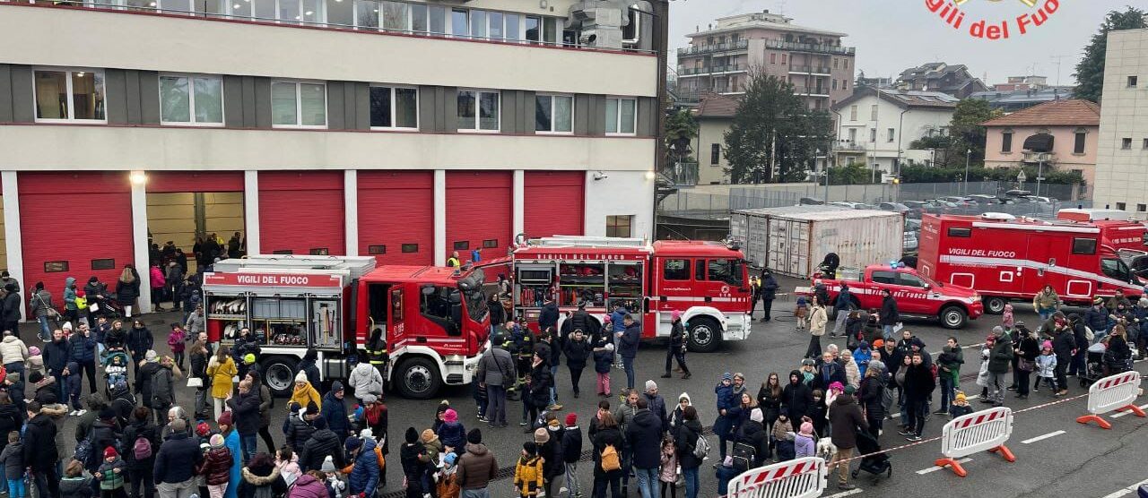 Vigili del fuoco Befana Monza 2