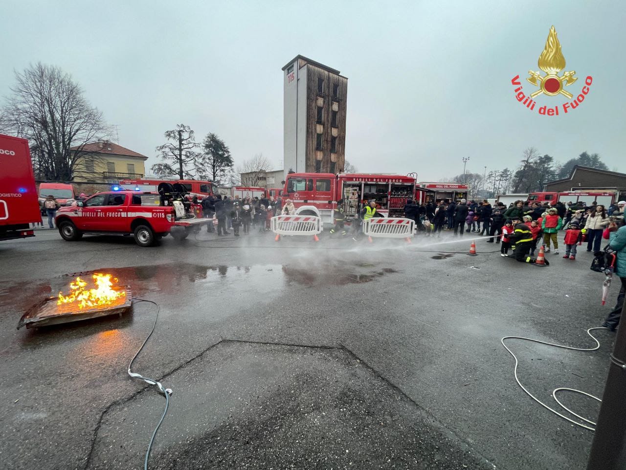 Vigili del fuoco Befana Monza 3
