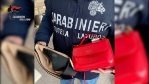 Carabinieri caporalato Brianza alta moda