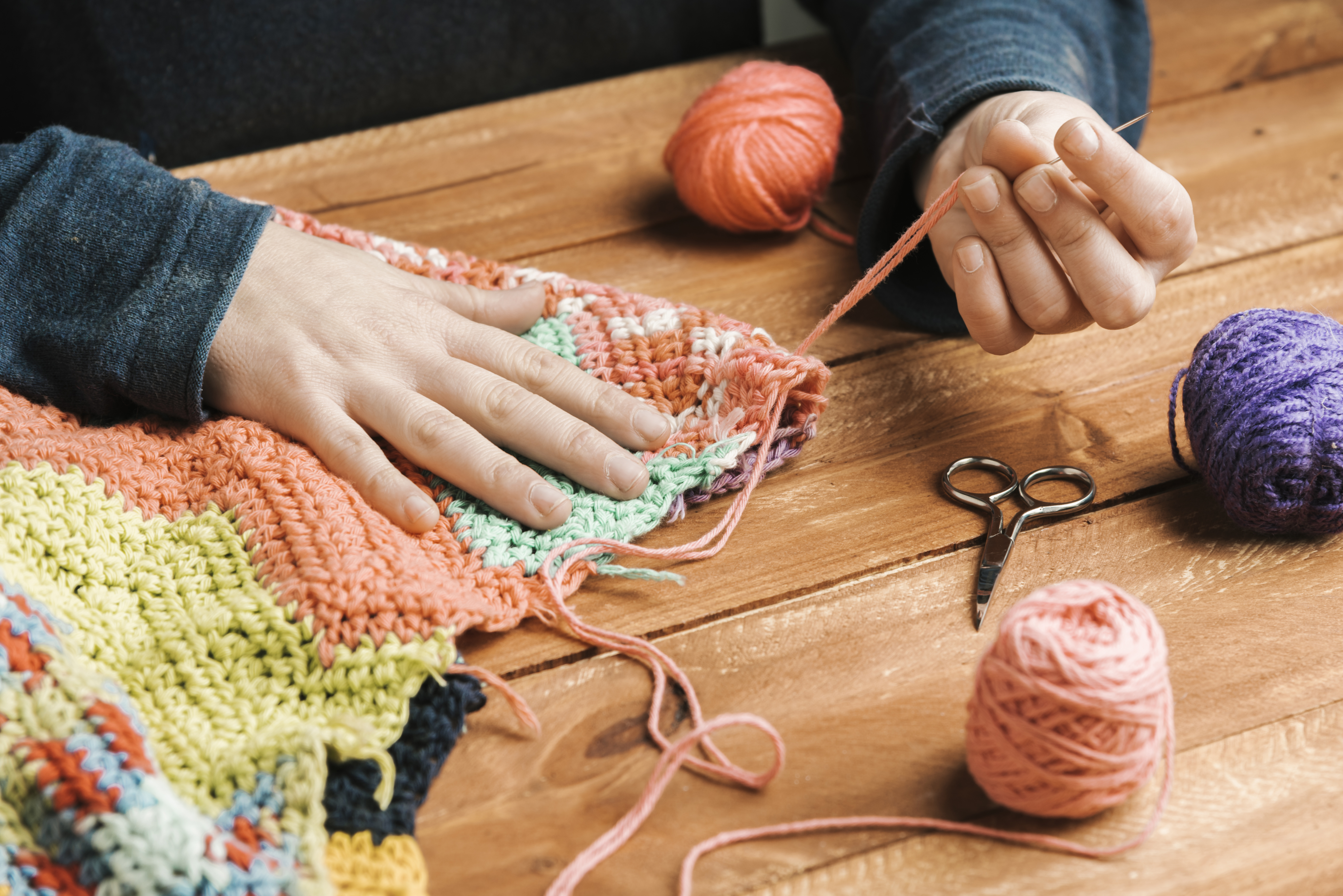 Lavorare a maglia - Image by Freepik