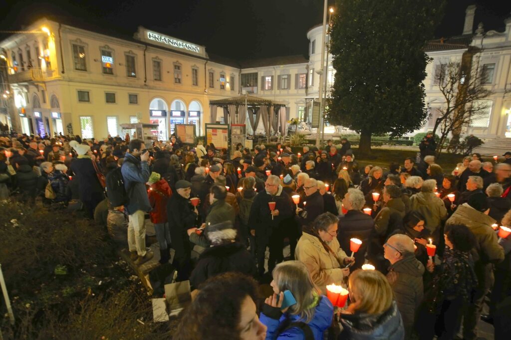 Monza Fiaccolata per Ilaria Salis