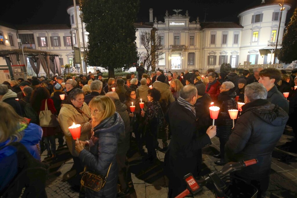 Monza Fiaccolata per Ilaria Salis