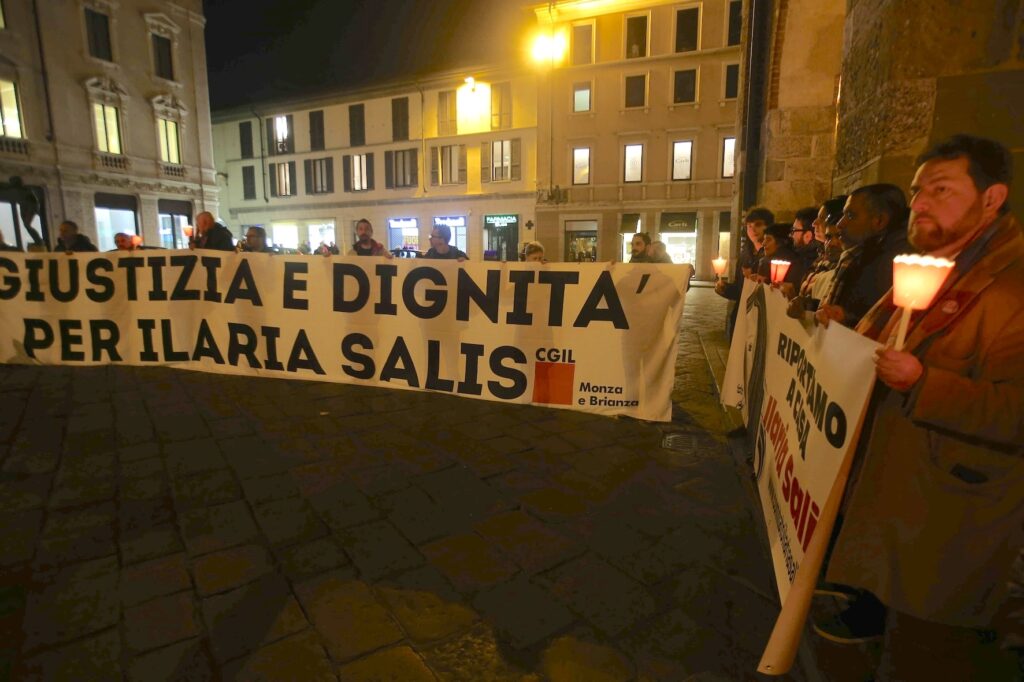 Monza Fiaccolata per Ilaria Salis