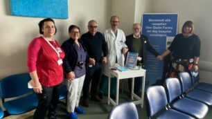 Irccs San Gerardo Monza Angolo Azzurro nella sala d’attesa del Day Hospital oncologico Associazione Don Giulio Farina Odv