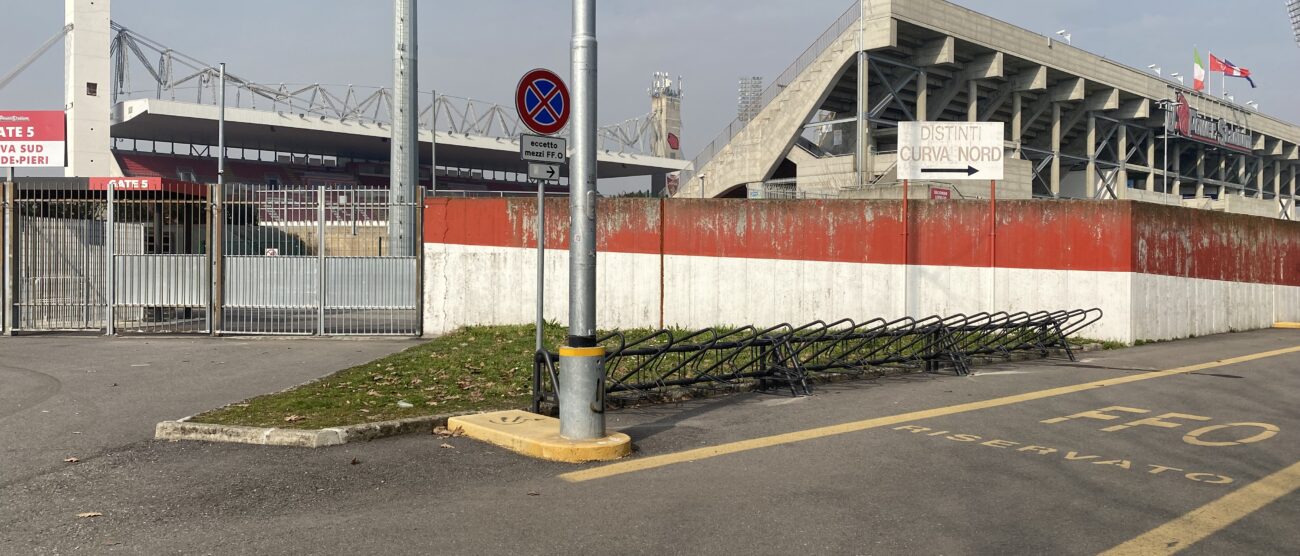 Monza rastelliere per bici Stadio