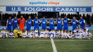 Calcio Serie D Folgore Caratese coi giovanissimi pre-match Casatese