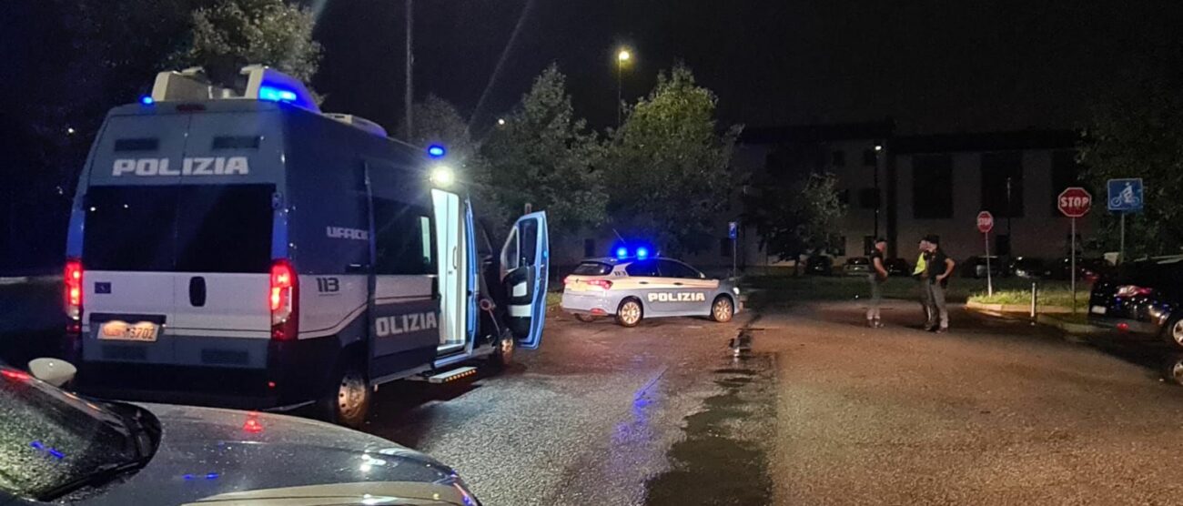 Controlli polizia sicurezza strade sabato sera