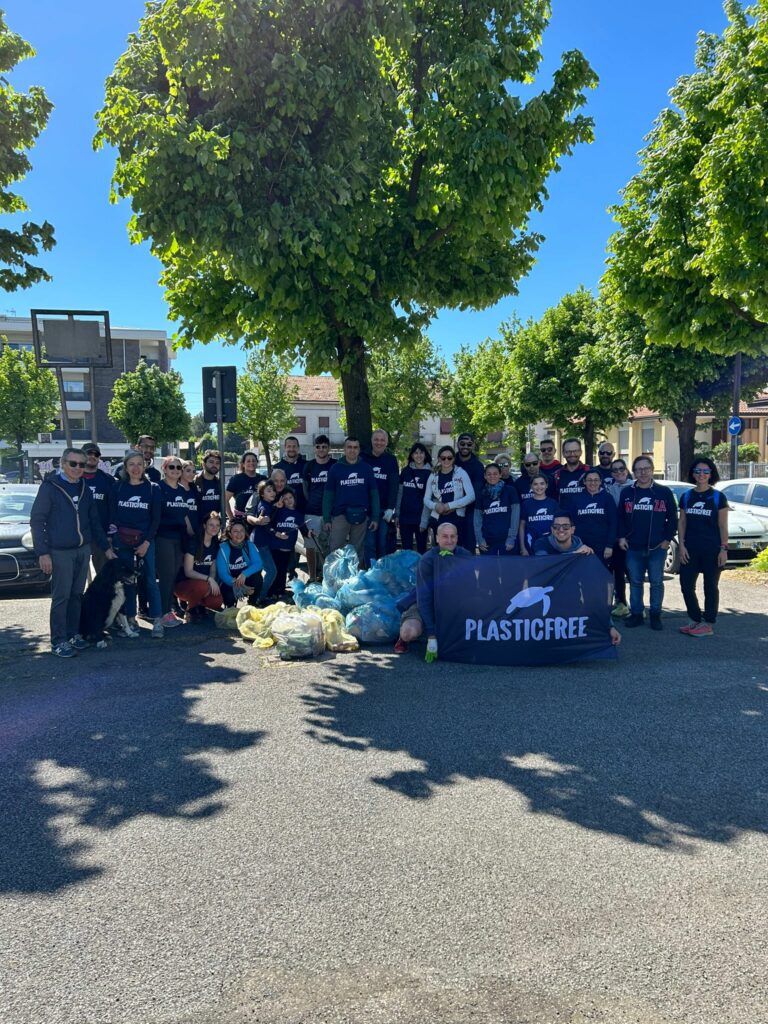 Plastic free raccolta rifiuti