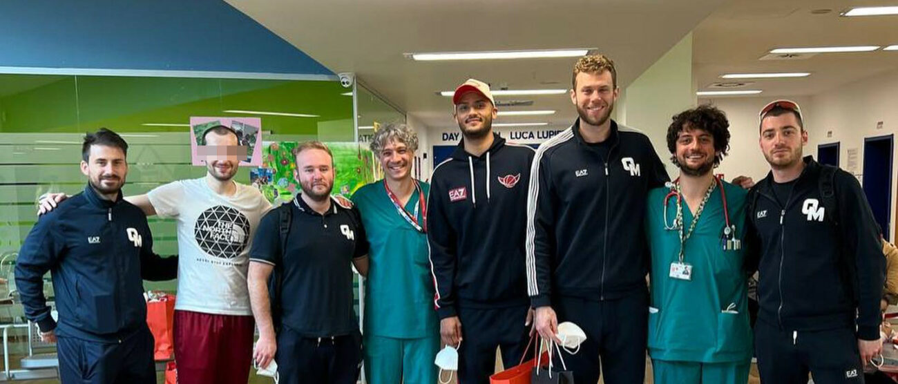 Comitato Maria Letizia Verga Olimpia MIlano Nicolò Melli e Shavon Shields a Monza - foto Comitato Verga su Facebook