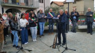 Triuggio intitolazione largo Monsignor Riboldi: don Ciotti