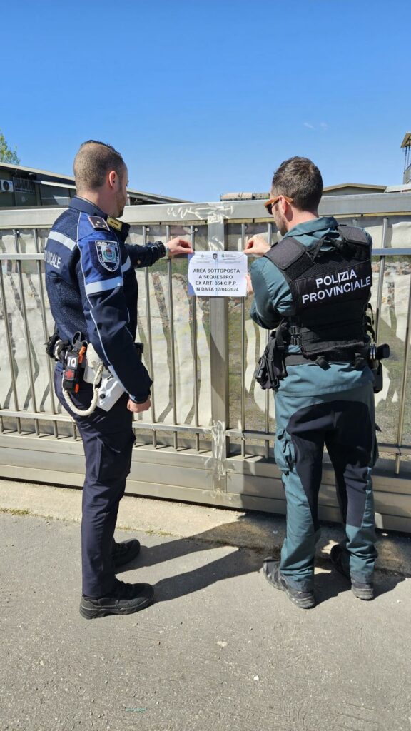 Polizia locale terreno Limbiate