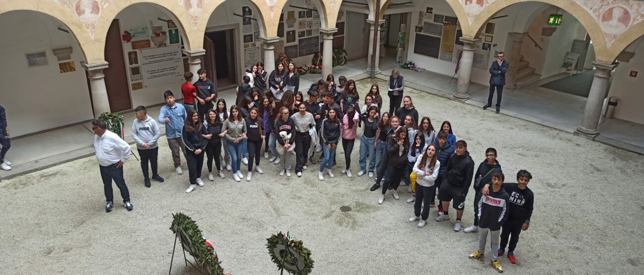 Nova Milanese viaggio scuole medie a Mauthausen