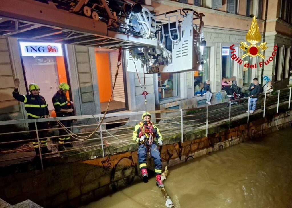 Allerta meteo vigili del fuoco Monza Lambro ponte dei Leoni