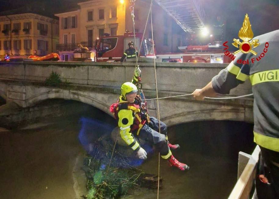 Allerta meteo vigili del fuoco Monza Lambro ponte dei Leoni