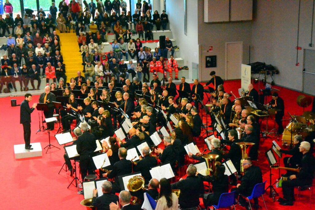 Il successo della proposta ha premiato lo sforzo organizzativo di una realtà che, per la città, rappresenta un riferimento. Presenti l'amministrazione ed altre associazioni