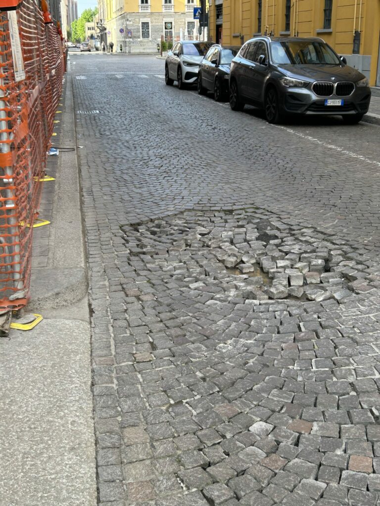 La buca di via XX settembre