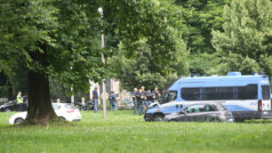 Monza Foa Boccaccio occupazione e sgombero ex pista hockey Villa reale - foto Fabrizio Radaelli
