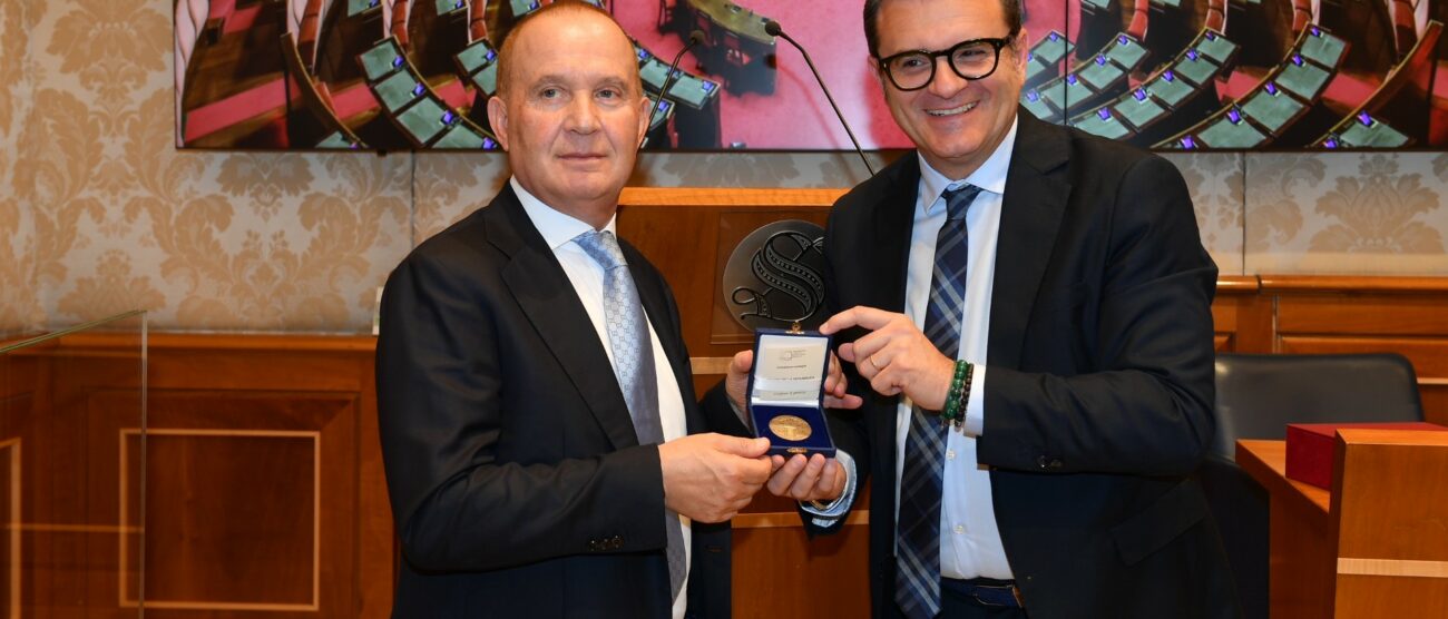 Senato Cancro Primo Aiuto premio