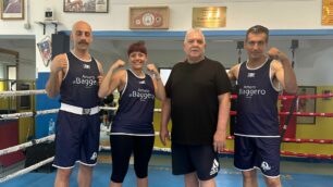 Seregno Pugilato il maetro Antonio Leva con i tre pugili Light Boxe 2024
