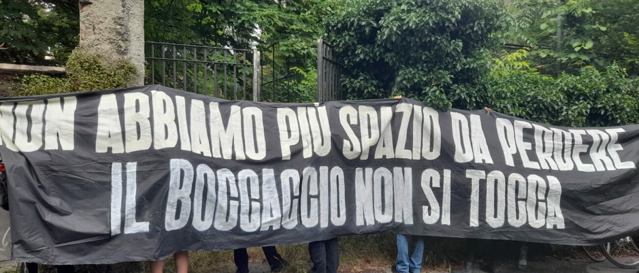 Lo striscione della Foa Boccaccio