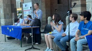 Monza scuola debate Arengario