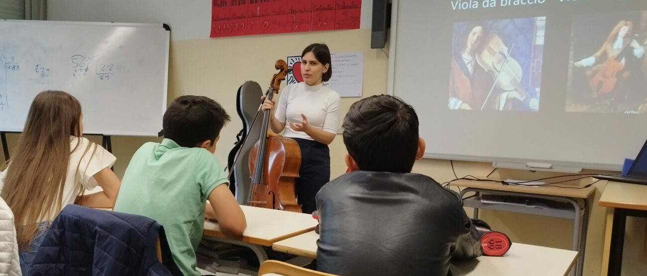 Monza lezioni di musica a scuola