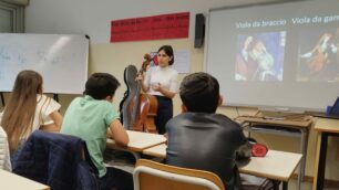 Monza lezioni di musica a scuola