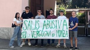 Lega Giovani striscione Salis