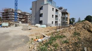 Usmate Velate cantiere Villaggio dei Pini