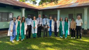 Il personale del Lacor center nel progetto della Bicocca