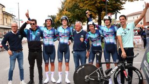 Ciclismo Giussano Nespoli a la squadra MBH Colpack Ballan CSB Campionato Italiano Cronosquadre U23