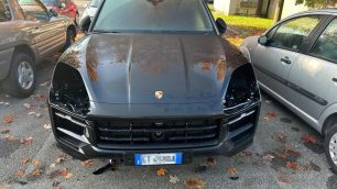 Concorezzo auto Juantorena saccheggiata