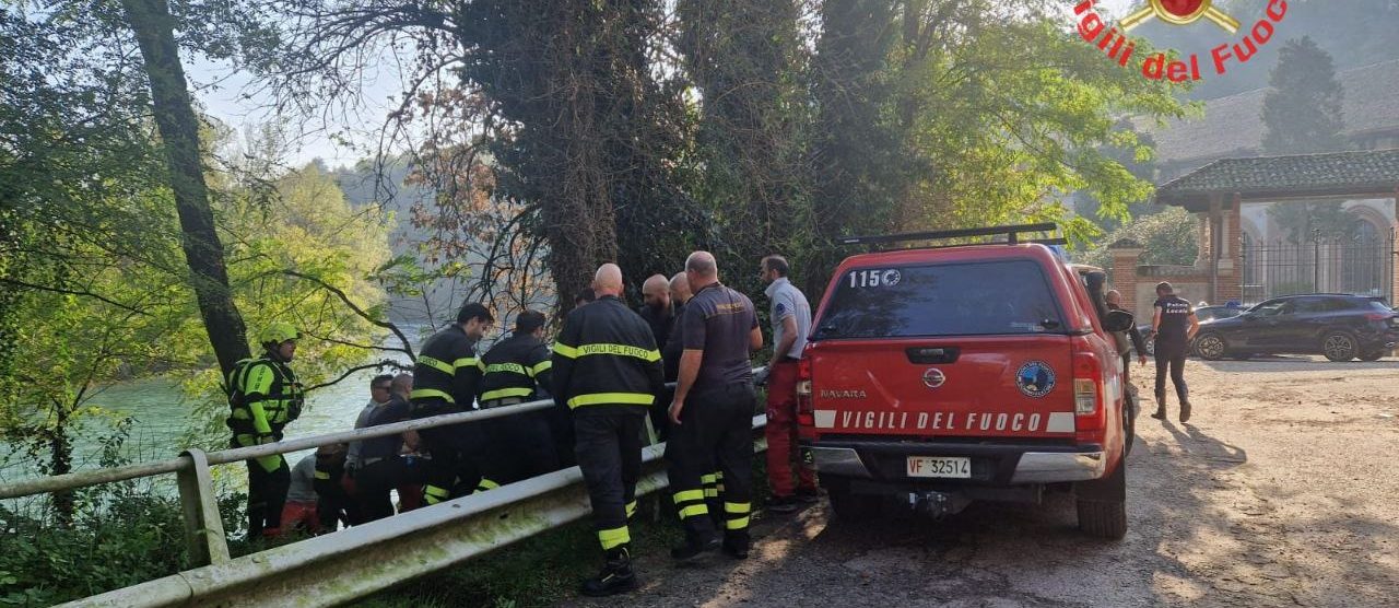 Vigili del fuoco ricerche Cornate d'Adda - foto Vigili del fuoco