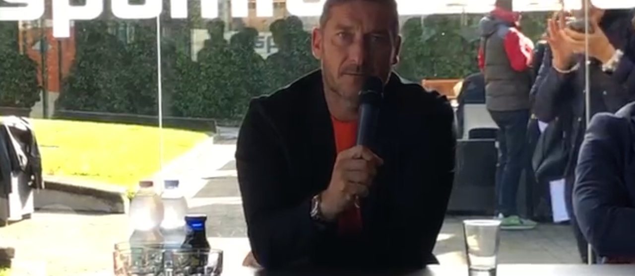 Calcio Francesco Totti in conferenza stampa a Verano Brianza