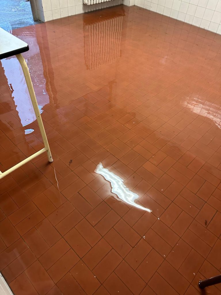 Villasanta scuola allagata