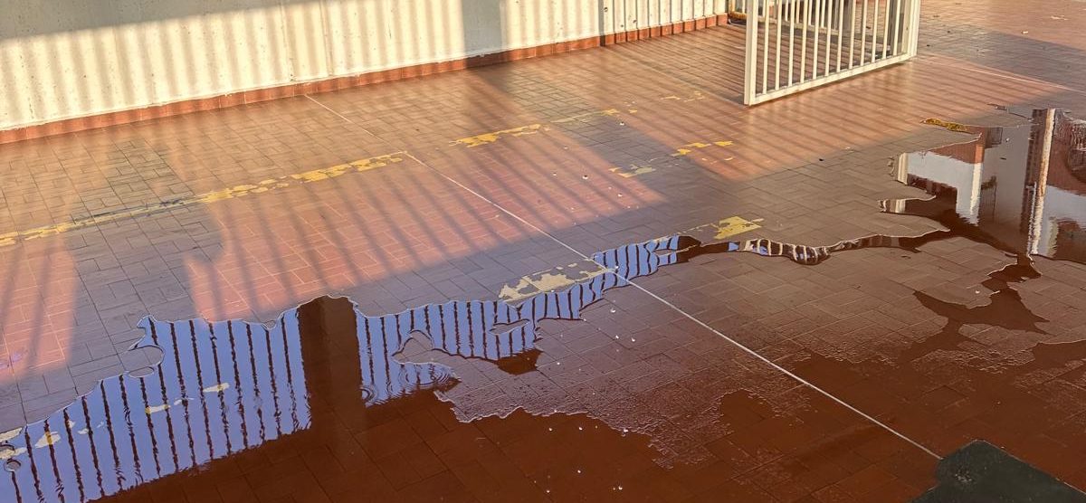 Villasanta scuola elementare allagata calorifero