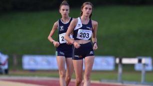 Brugherio Atletica Benedetta Falasconi pett.203 davanti a Cristina Resmini