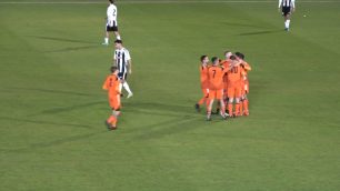 Calcio Eccellenza Meda - Rhodense giocatori ospiti festeggiano