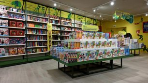 Mondadori Bookstore Seregno