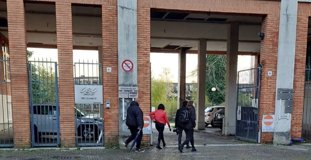 Varedo Striscia la notizia all'ex Snia