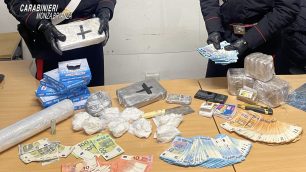 Varedo carabinieri sequestro droga