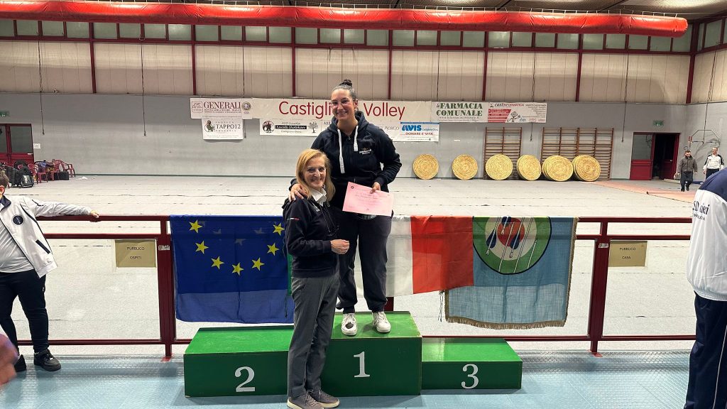 Seveso Tiro arco Giaccheri Tanya Giada premiata a Castiglione Olona